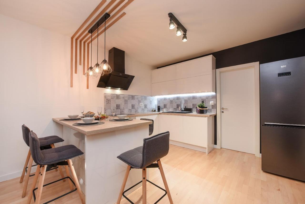 L&R Luxury Apartment- Free Parking Zadar Exterior foto